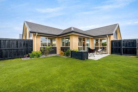 Photo of property in 30 Te Whenu Crescent, Marshland, Christchurch, 8083