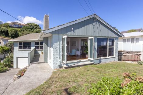 Photo of property in 9b The Esplanade, Raumati South, Paraparaumu, 5032