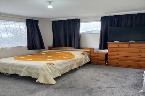 Photo of property in 1 Starling Place, Ranui, Auckland, 0612