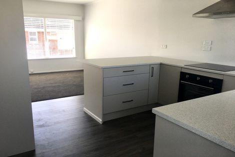 Photo of property in 2/13 Dodson Avenue, Milford, Auckland, 0620