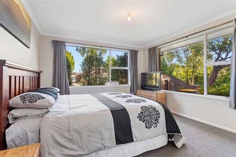 Photo of property in 6 Freebairn Street, Redwood, Christchurch, 8051