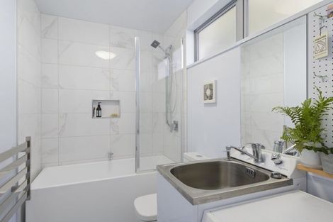 Photo of property in 1/64 Hewitts Road, Merivale, Christchurch, 8014