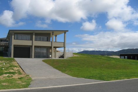 Photo of property in 11 Driftwood Place, Mangawhai Heads, Mangawhai, 0505