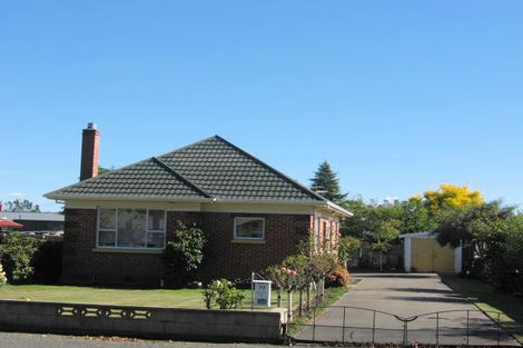 Photo of property in 73 Oak Grove, Ashburton, 7700