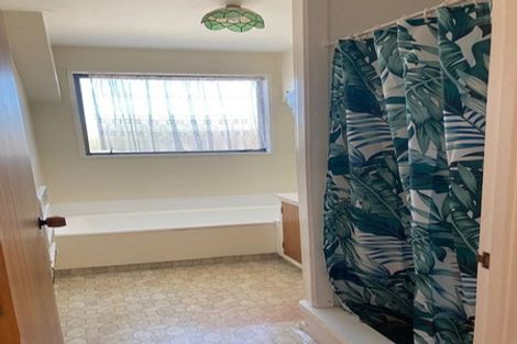 Photo of property in 1/166 Shaw Avenue, New Brighton, Christchurch, 8083