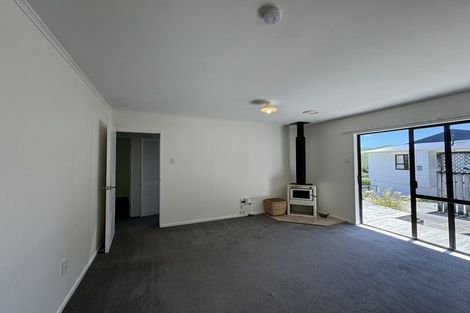 Photo of property in 2/25 Invercargill Drive, Kelson, Lower Hutt, 5010