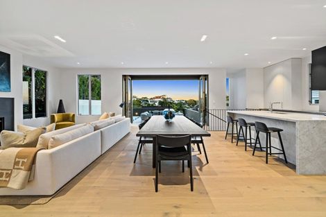 Photo of property in 30 Ridings Road, Remuera, Auckland, 1050