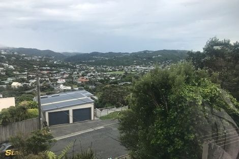 Photo of property in 9 Versailles Street, Karori, Wellington, 6012