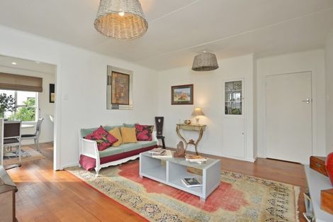 Photo of property in 9 Anderson Street, Eketahuna, 4900