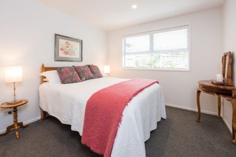 Photo of property in 88 Milton Terrace, Picton, 7220