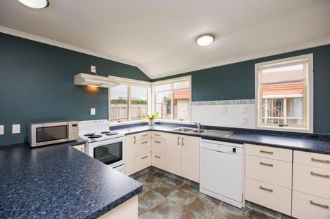 Photo of property in 9 Foxtail Fern, Kelvin Grove, Palmerston North, 4414