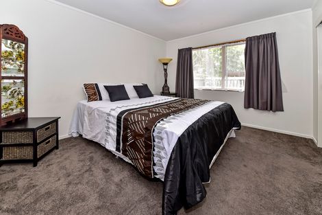 Photo of property in 28 Kavanagh Place, Opaheke, Papakura, 2113