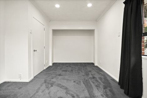 Photo of property in 44 Waldron Crescent, Green Island, Dunedin, 9018