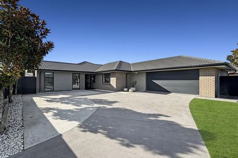 Photo of property in 27 Magnate Drive, Kaiapoi, 7630