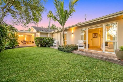 Photo of property in 11 Holly Way, Sunnyhills, Auckland, 2010