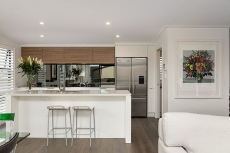 Photo of property in 118a Muricata Avenue, Mount Maunganui, 3116