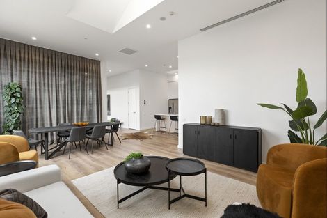 Photo of property in 7/14 Tamariki Avenue, Orewa, 0931