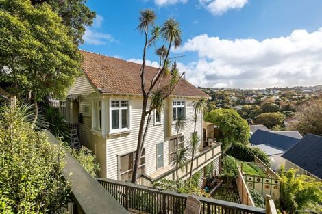 Photo of property in 16 Upland Road, Kelburn, Wellington, 6012