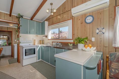 Photo of property in 52 Captain Cook Road, Cooks Beach, Whitianga, 3591