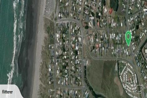 Photo of property in 52 Nash Parade, Foxton Beach, Foxton, 4815