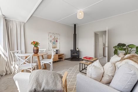 Photo of property in 18 Rennie Street, Green Island, Dunedin, 9018