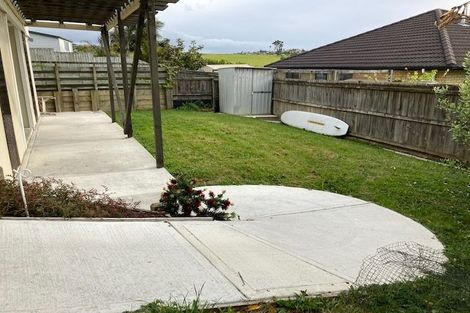 Photo of property in 2/25 Bonita Avenue, Stanmore Bay, Whangaparaoa, 0932