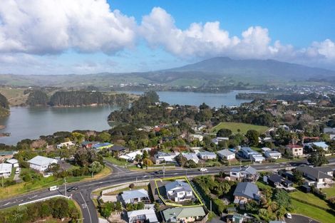 Photo of property in 34 Main Road, Raglan, 3225