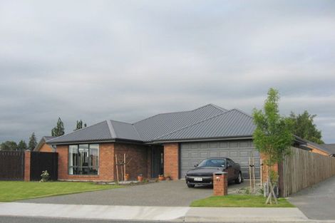Photo of property in 32 Golding Avenue, Rangiora, 7400