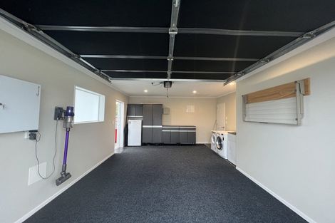 Photo of property in 10 Belize Grove, Grenada Village, Wellington, 6037