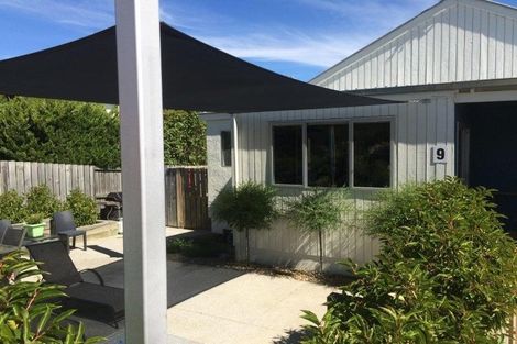 Photo of property in 9 Rimu Lane, Wanaka, 9305