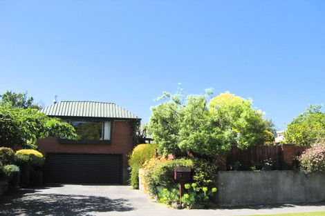 Photo of property in 30 Rembrandt Place, Burnside, Christchurch, 8053