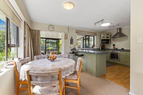 Photo of property in 11 Waimarie Avenue, Paraparaumu, 5032