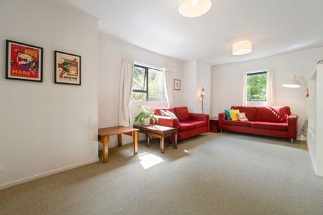 Photo of property in 48b Harmel Road, Glendene, Auckland, 0602