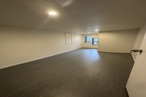 Photo of property in 11a Mawney Road, Henderson, Auckland, 0610