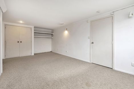 Photo of property in 1/16 Coronation Road, Glenfield, Auckland, 0627