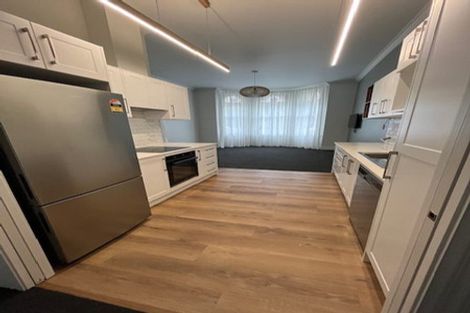 Photo of property in 18 Portland Crescent, Thorndon, Wellington, 6011