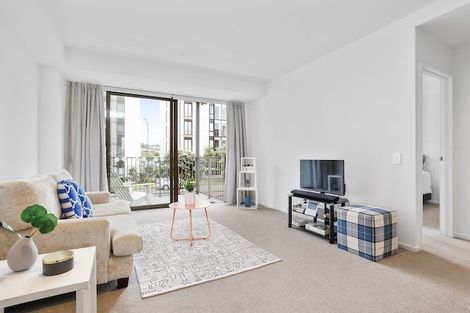 Photo of property in 113/4 Bluegrey Avenue, Stonefields, Auckland, 1072