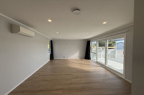 Photo of property in 1/324 Swanson Road, Henderson, Auckland, 0610