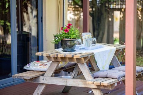 Photo of property in 42 Ayrshire Drive, Grandview Heights, Hamilton, 3200