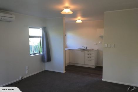 Photo of property in 8 Mangarau Crescent, Havelock North, 4130