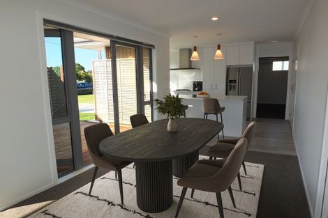 Photo of property in 50 Pratt Avenue, Foxton Beach, Foxton, 4815