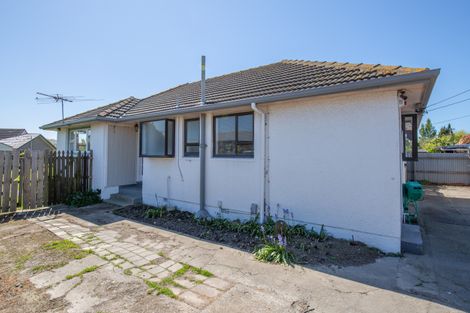 Photo of property in 31 Wainoni Road, Wainoni, Christchurch, 8061