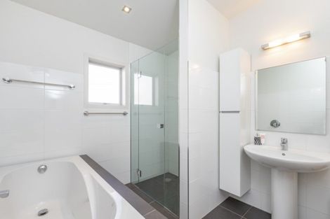 Photo of property in 50 Paraoa Crescent, Omaha, Warkworth, 0986