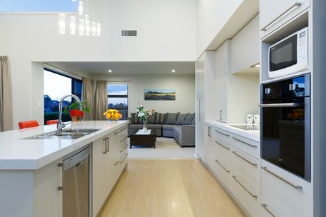 Photo of property in 1 Lochay Place, Pyes Pa, Tauranga, 3112