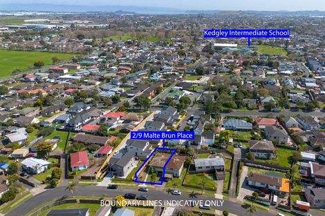 Photo of property in 2/9 Malte Brun Place, Papatoetoe, Auckland, 2025