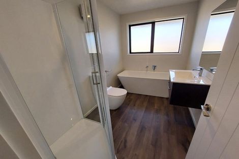 Photo of property in 22 Higgins Street, Woodend, 7610