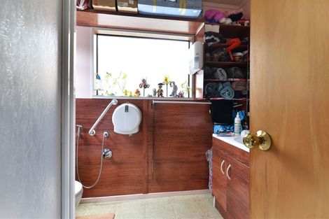 Photo of property in 25 Urlich Drive, Ranui, Auckland, 0612