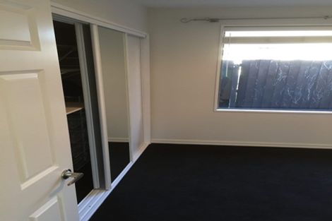 Photo of property in 32 Kotuku Crescent, Woolston, Christchurch, 8023