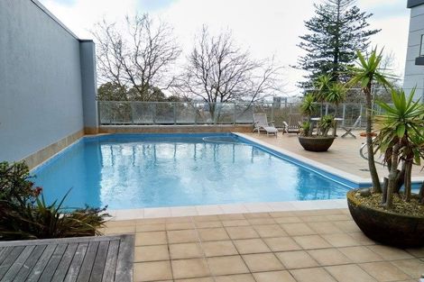 Photo of property in Highgate Towers, 5c/8 Howe Street, Freemans Bay, Auckland, 1011