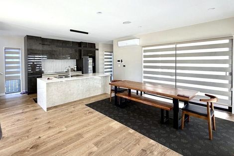 Photo of property in 43 Clayden Shuttleworth Street, Papakura, 2110